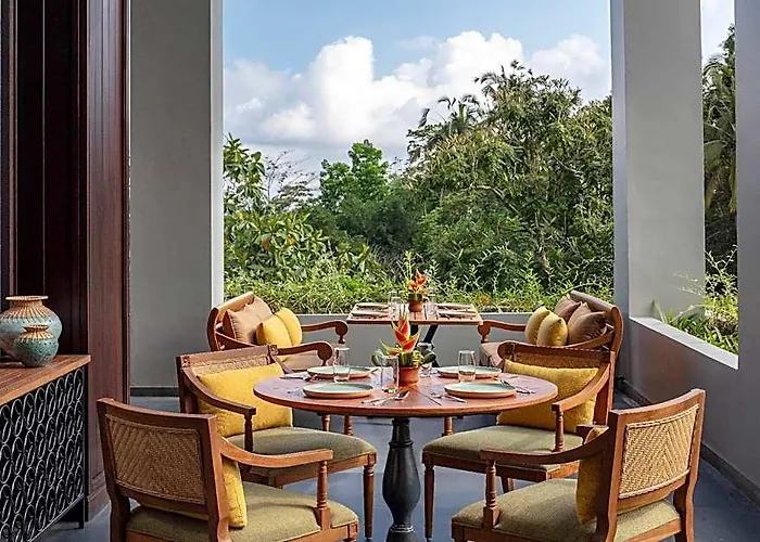 ホテル Anantara Ubud バリ島